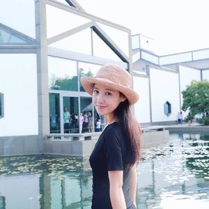 Meet your Posher, Summer